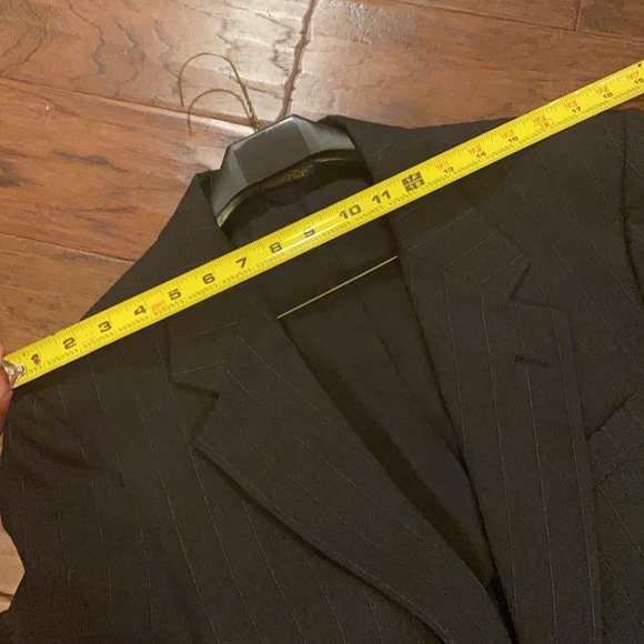 Man in Wool charcoal Gray pinstripe suit mens professional business jacket pants - Picture 15 of 16
